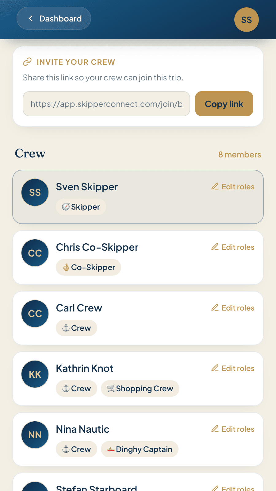 Crew list with invitation link and roles